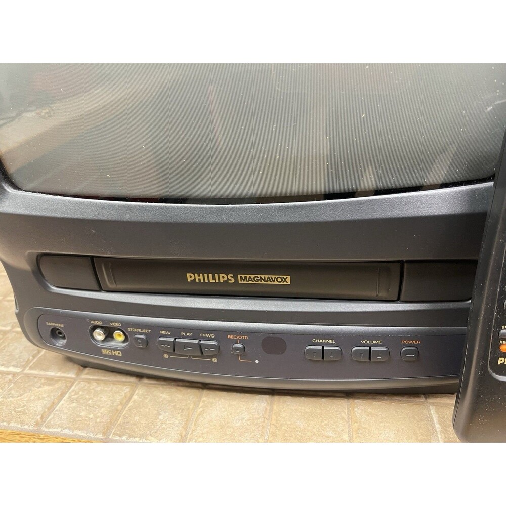 VTG Philips CRT TV VHS Combo 13” CCA134AT02 - Tested AV input And VCR - Working!